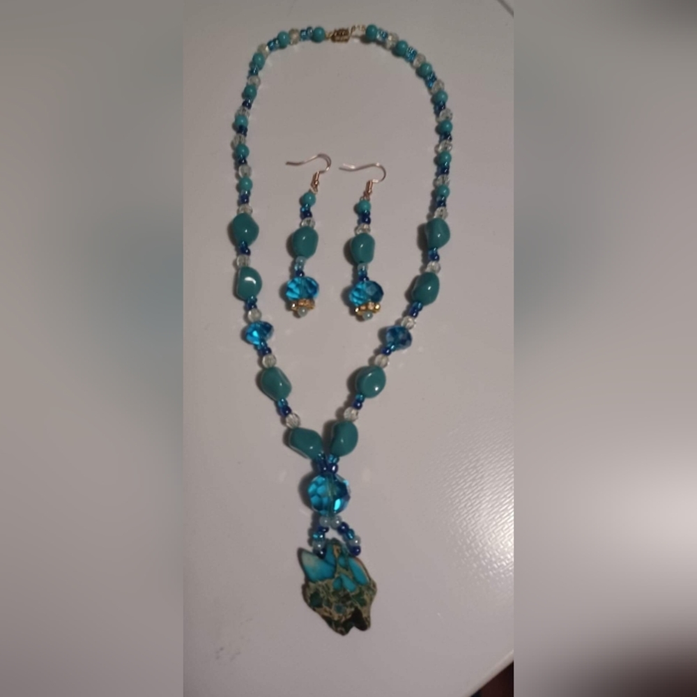 COPY - Hand made necklace and earrings